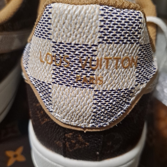 Custom Air Force Ones - Picture 6 of 7